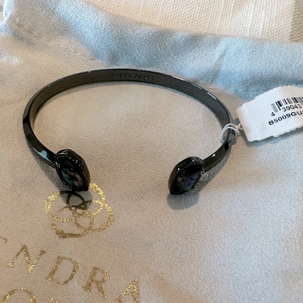 NWT Kendra Scott Cuff bracelet
